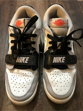 Air Jordan Legacy 312 Low GS Size 5Y Youth Sz 6.5 Womens Tech Grey Red Sneakers